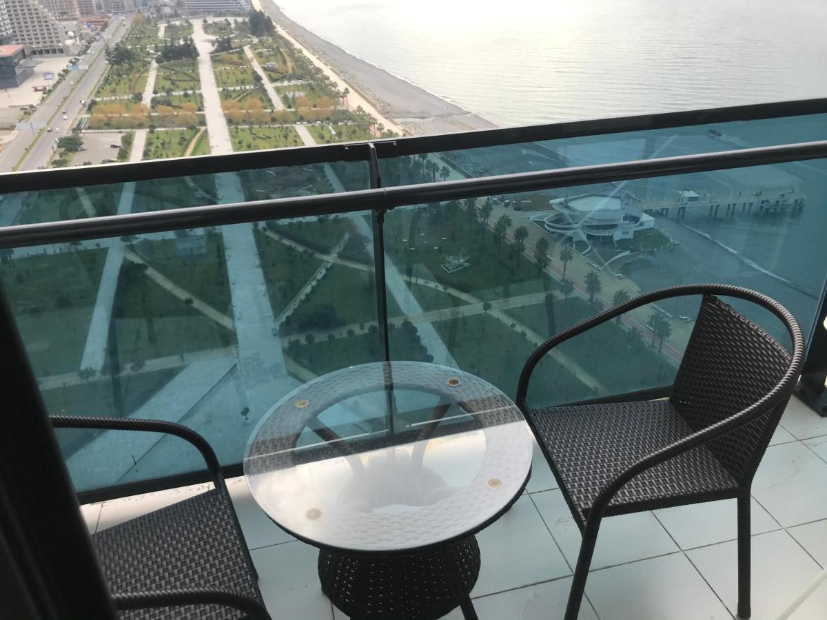 Orbi Beach Garden Batumi Eksteriør bilde